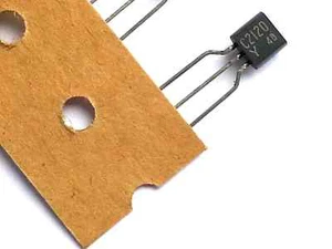 20x 2SC2120Y C2120 Y - Vintage Toshiba Transistor - 2SC2120 Y - Japan - NOS - Bild 1 von 1