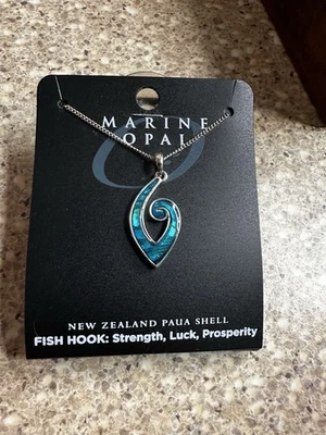 Marine Opal New Zealand Abalone Paua Shell Fish Hook Silver Chain - Image 1 of 4