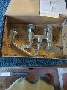 T&S Brass B-0228-CR 4" Deck Mount Workboard Faucet w/ 6" Swing Spout New - Picture 1 of 3