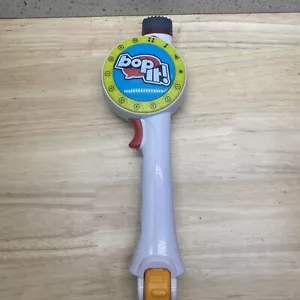 Hasbro Bop It FreeStyle!! Electronic Challenge Party Game Tested Working - Picture 1 of 10