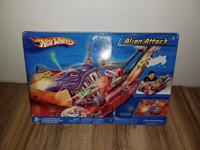 Vintage Hot Wheels Alien Attack Play Set - New and Sealed Mattel 2002 - Image 1 of 4