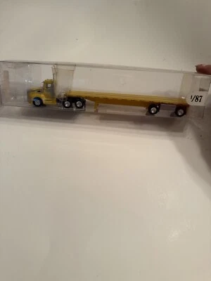 Kenworth T660 с 48-футовым бортовым прицепом - в сборе - Farwest (желтый, черный) - Изображение 1 из 2