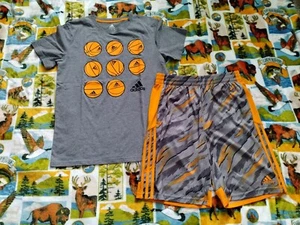 Adidas Kids Lot 2 PCS BASKETBALL Outfit Tee T-Shirt Shorts Size XL Youth Boys - Picture 1 of 3