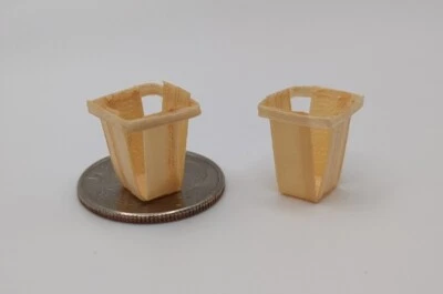 Lote de 12 cestas de bayas en miniatura para casa de muñecas cajas de cuartos de fruta mercado de agricultores  Foto 1 de 3