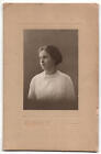 Fotografie Chr. Jaeger, M. Gladbach, Portrait junge Dame in zeitgenössischer Kl 