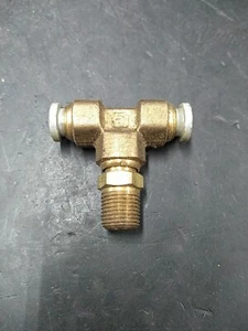 Parker W172PLN-4-2 Brass Branch Tee Push-to-Connect 1/4" OD Tube to Male 1/8 NPT - Picture 1 of 1