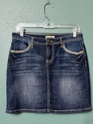 Earl Jean Zip Up Five Pocket Medium Wash Jean Skirt Sz 6 - Image 1 of 4