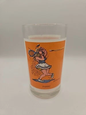 Though Factory Pepsi Sport Collector Series Glass 1979 “PANIC” de Gary Patterson Foto 1 de 4