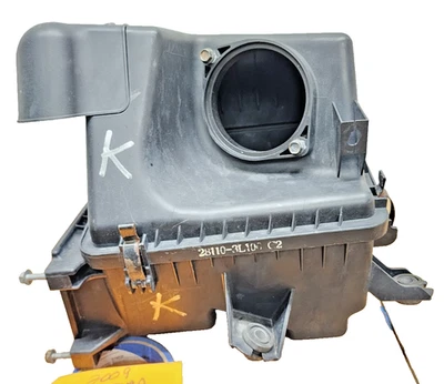 Conjunto de carcasa de caja de filtro de aire del motor Hyundai Azera 2009-2011 28110-3L100 OEM Foto 1 de 4