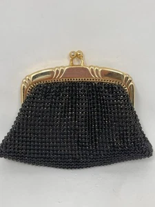 Vintage Whiting & Davis Black Mesh Coin Purse Kiss Lock Made in USA - Picture 1 of 9