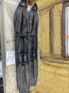 2008 Polaris Rmk 800 Gripper Skis Runners Slides Set Pair 394 - Picture 1 of 12