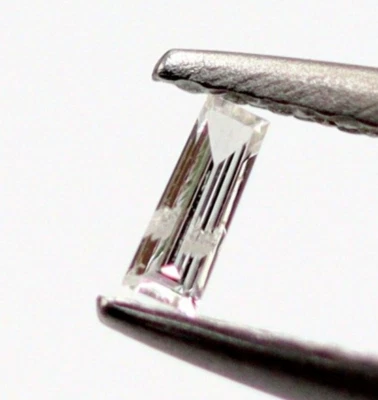 0.014 Ct 100% Natural Diamond F/VS2 Clarity Tapered Baguette Cut Gemstone - Image 1 of 4