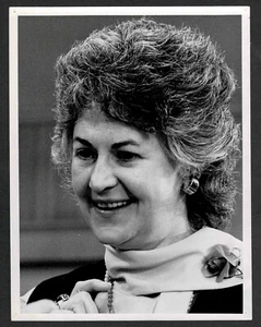 1978 Beatrice Arthur as "Maude" CBS-TV Series Media Release 7"x 9" Glossy - Picture 1 of 1