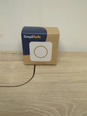 SimpliSafe Smart Indoor Motion Sensor Battery Powered White Second Generation - Image 1 of 2