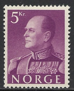 NORWAY SCOTT 373 MNH VF - 1959 5k LILAC KING OLAV V ISSUE (A) CAT $70 - Picture 1 of 2