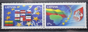 Lituania 2004 Bandiere Stemmi serie Francobolli nuovi MNH** (C.Y) - Foto 1 di 1