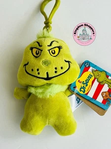 2025 Universal Studios Dr. Seuss Grinch Plush Keychain Bag Clip New - Picture 1 of 2