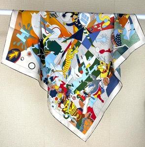 Pure 14 Momme Twill Silk Shawl palace Print Square Neckerchief Scarf 35'' Wrap - Picture 1 of 6