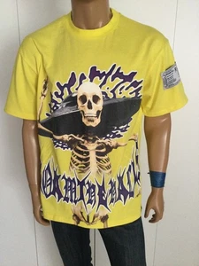 Roam The Halls Clothing Graphic Skeleton T-Shirt Size L - Picture 1 of 6