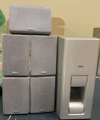 Subwoofer RCA RT 2360B y altavoces centrales de audio para el hogar - SIN CABLES Foto 1 de 4