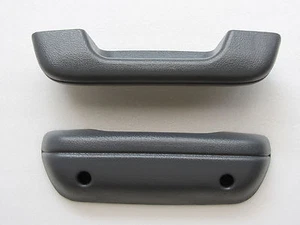 97 - 05 TOYOTA HILUX TIGER LN145 PAIR OF ARMREST DOOR PULL HANDLE GREY NEW - Picture 1 of 2