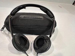 2 SETS Sennheiser PXC250 Noise Gard Wired Travel Headset Black Color w/cases - Picture 1 of 4