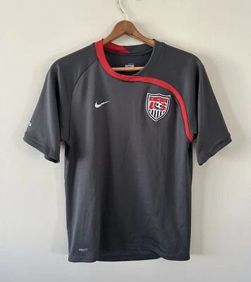 Camiseta deportiva de fútbol de entrenamiento Nike Fit Dry 2008-2010 del equipo USMNT de EE. UU. parche pequeño para hombre Foto 1 de 4