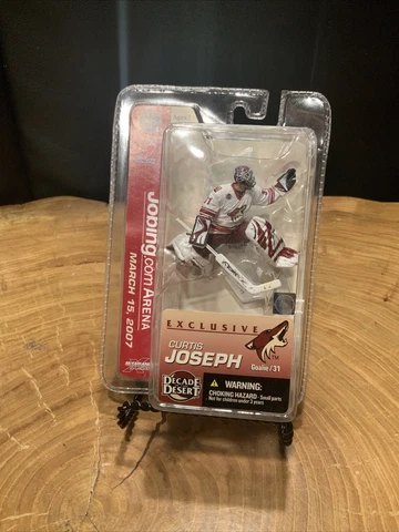 NEW  2006 Curtis Joseph Phoenix Coyotes McFarlane Figure SGA NHL #316 Cover