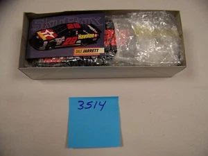 ACTION RACING COLLECTABLES COIN BANK, HAVOLINE #28 DALE JARRET (ITEM #3514) - Picture 1 of 5