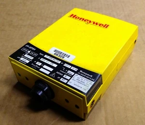 Protección perimetral de seguridad HONEYWELL FF-SPS4 TIPO FF-SPE44TX2 haz de parada de emergencia - Imagen 1 de 4