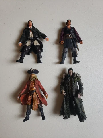 Lot x4 Pirates of The Caribbean 3.75" Zizzle Action Figure Lot Cover