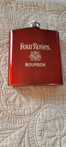 Frasco Four Roses rojo bourbon de acero inoxidable de 6 oz - Imagen 1 de 5