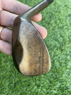 COBRA Trusty Rusty PWR tri-bounce 57* RH Sand Wedge - Image 1 of 4