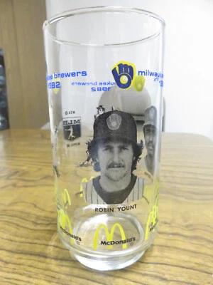 1982 MILWAUKEE BREWERS McDonald's Glass---ROBIN YOUNT & BEN OGLIVIE - Image 1 of 4