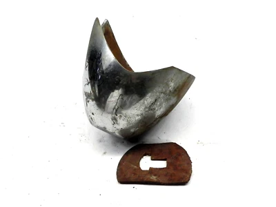 PARAGOLPES DELANTERO KAISER 1952-53 USADO PUENTE MERCURIO PLOMO TRINEO BALA DERECHA CON DESGASTE Foto 1 de 4