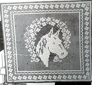 1865 FILETTO VINTAGE PER CORRISPONDENZA MODELLO TESTA DI CAVALLO ALL'UNCINETTO (Riproduzione) - Foto 1 di 1