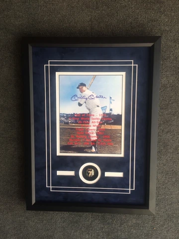 Mickey Mantle Yankees framed Commemorative Replica Ring With Stat-O-Graph Cover