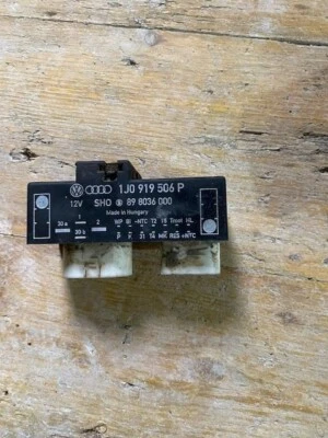 Centralina VW Golf 4 Bora ventola radiatore centralina ventola 1J0919506P - Immagine 1 di 3