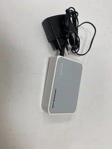 Conmutador de escritorio TP-LINK TL-SF1005D 5 puertos - blanco - Imagen 1 de 5