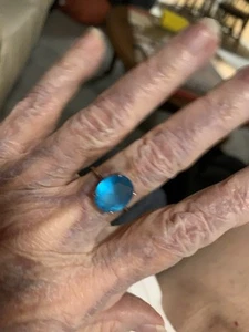 Ring Sz 7. Blue Intense Stone In Silver Plate - Picture 1 of 6