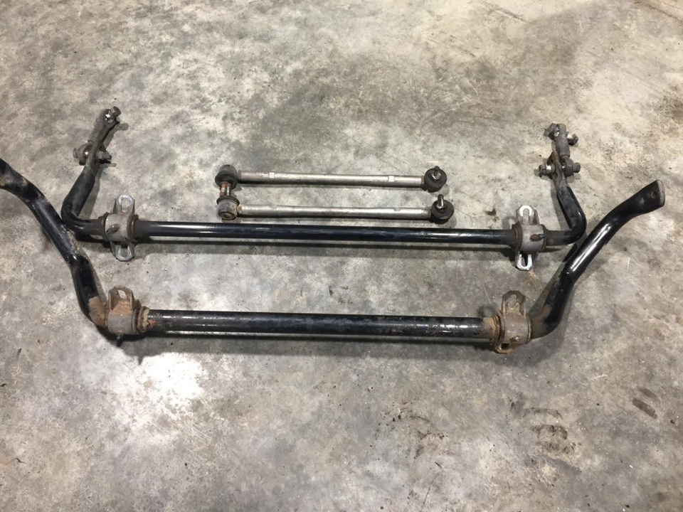 Chevrolet Camaro SS 2010 2011 Hotchkis Performance barra estabilizadora delantera trasera A Foto 1 de 4