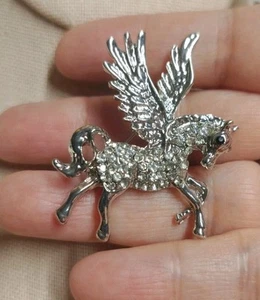 Unicorn Brooch With Wings Silver Tone Clear Rhinestone Bling Pin 1.5" NWOT - Picture 1 of 6