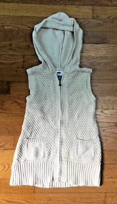 Girls Size S Ivory Sweater Zipped Hooded Vest, Old Navy FREE SHIP - Image 1 of 3