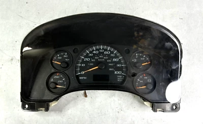 Cuadro de instrumentos velocímetro Chevy Express1500 2004-2007 OEM Foto 1 de 4
