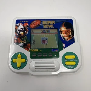 TIGER : TECMO SUPER BOWL ELECTRONIC HANDHELD NFL FOOTBALL VIDEO GAME ~ 1988 - Picture 1 of 7