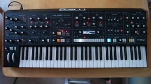 Moog Muse Synthesizer mint in box with vinyl dustcover - Moog Polysynth - Picture 1 of 9