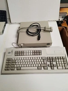 IBM InfoWindow II 3488-V Twinax Terminal Base, YConn, 122 Keyboard (No Monitor) - Picture 1 of 2