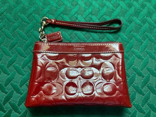 Coach BRACCIALE IN PELLE GOFFRATA con cuciture a contrasto Ricco Borgogna