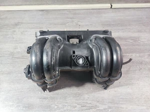 Puente de admisión entrada de colector VW Polo 6N 030129711AR - Imagen 1 de 5