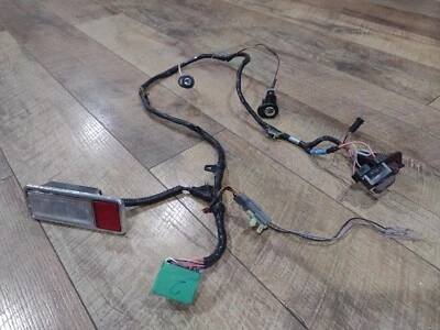 90-97 Lincoln Town Car front left driverr door courtesy light and full  harness. - Image 1 of 4
